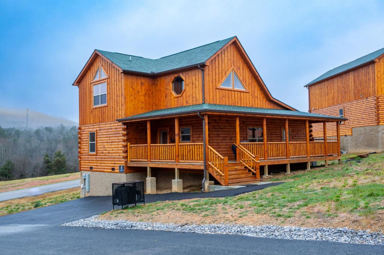 Swimming Bears Lodge 1 With Indoor Pool And Hot Tub Pigeon Forge Exterior photo